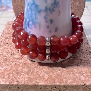 Carnelian beaded bracelet